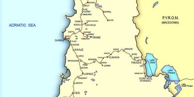 Karta över Albanien tåg